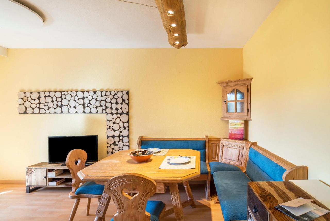Schwarzwald Woelkchen Apartment ไบเออร์สบรอนน์ ภายนอก รูปภาพ