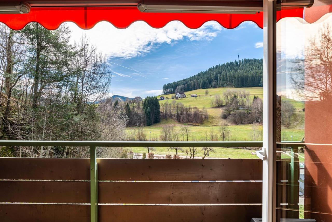 Schwarzwald Woelkchen Apartment ไบเออร์สบรอนน์ ภายนอก รูปภาพ